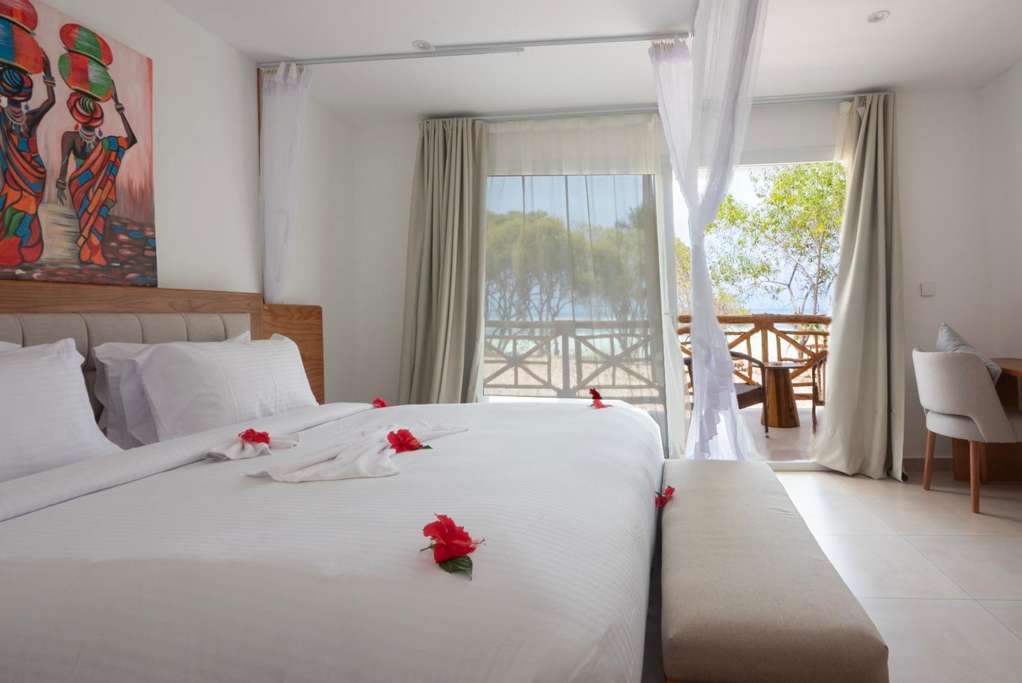 Royal Mandarin Hotel & Resort プワニ・チャンガーニ エクステリア 写真