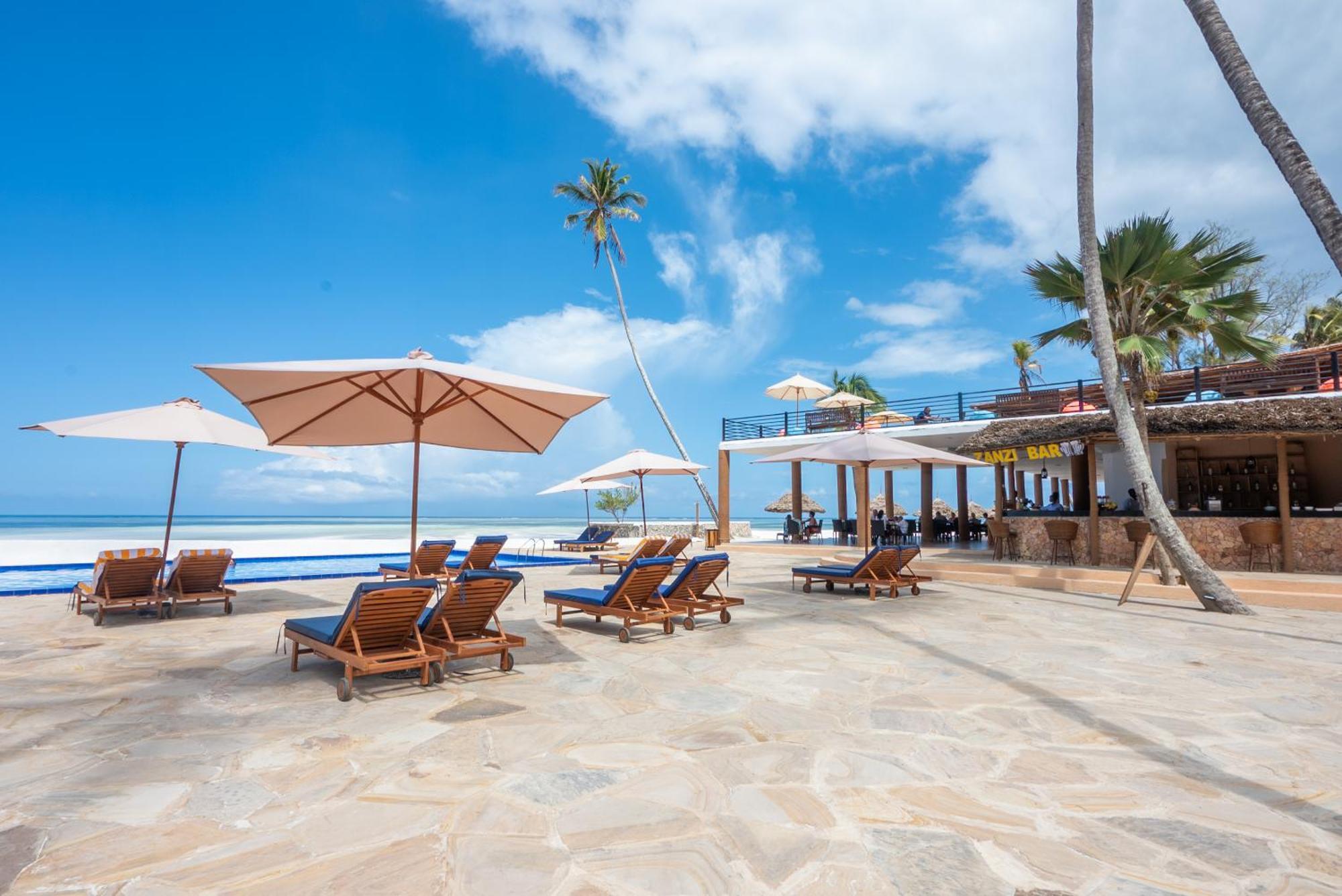 Royal Mandarin Hotel & Resort プワニ・チャンガーニ エクステリア 写真